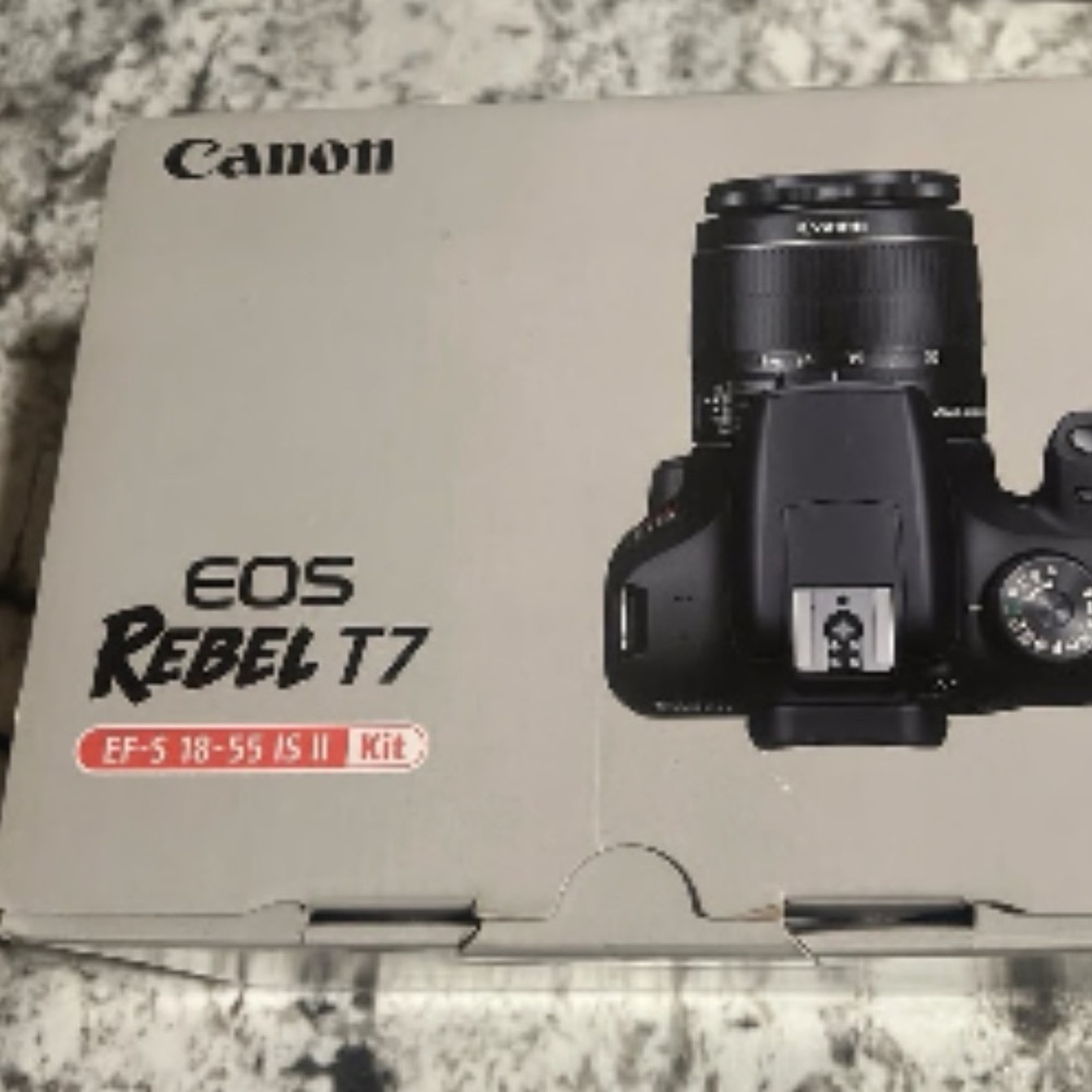 Canon EOS Rebel T7 Digital Camera Kit - Black